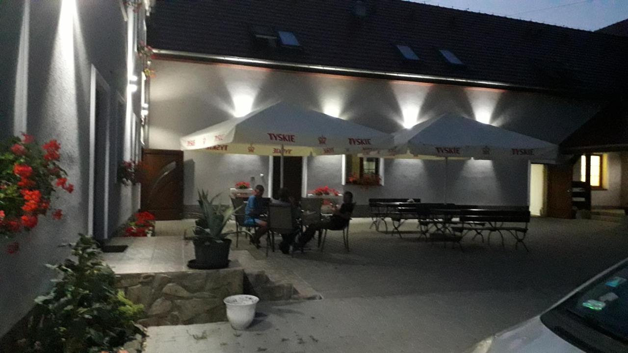 Zajazd Zacheta Kamienna Gora Eksteriør bilde